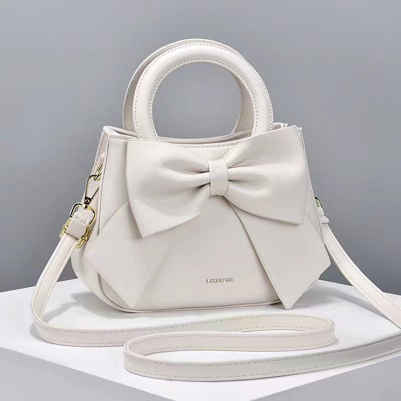 Embroidery Ideas - Fashionable Versatile Crossbody Bags for Women
