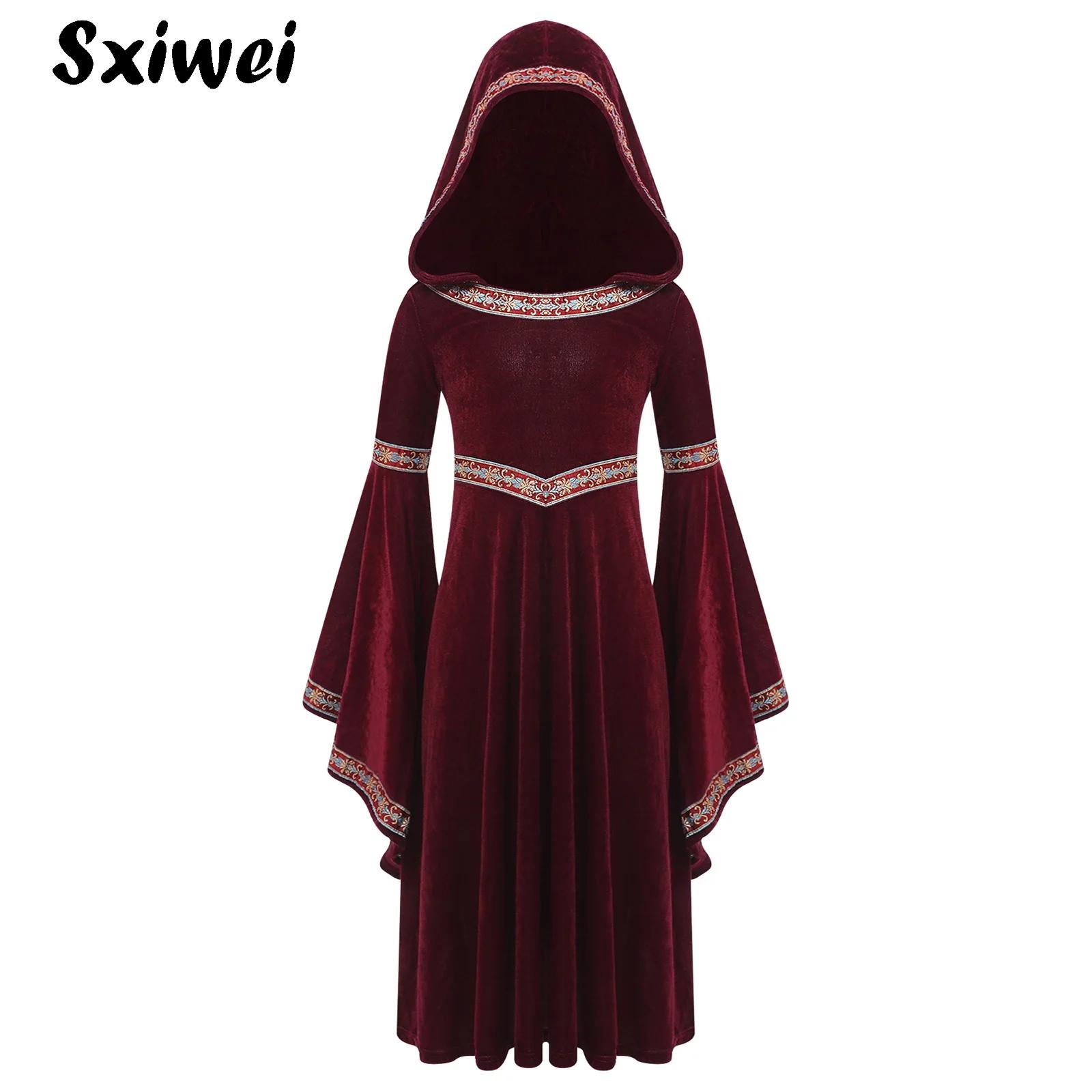 Embroidery Motif - Hooded Medieval Princess Costume for Girls