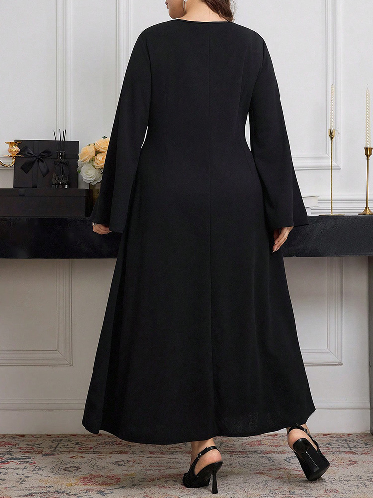 GIBSIE Plus Size Black Long Sl - Embroidery Motif 评论和价格