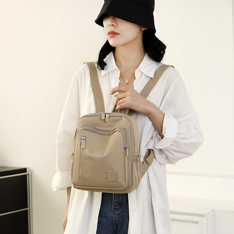 Waterproof Backpack for Women  - Embroidery Ideas 评论和价格