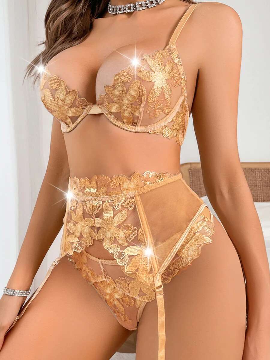 New Three Piece Fun Set Gold F - Embroidery Gold 评论和价格