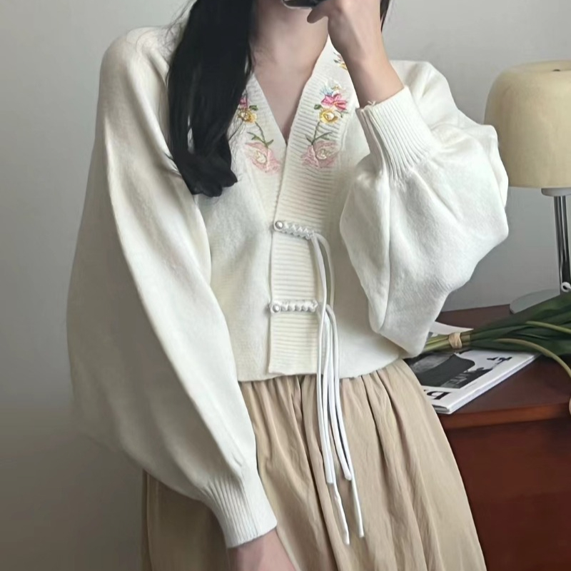 Cardigan Women V-neck New Chin - Embroidery Online 评论和价格