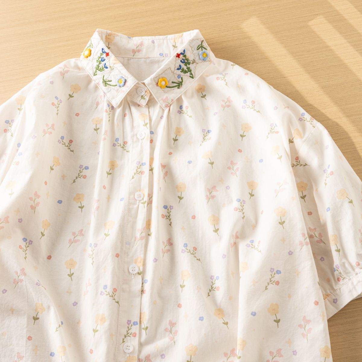 Clearance sale of summer flora - Embroidery Men Shirt 评论和价格