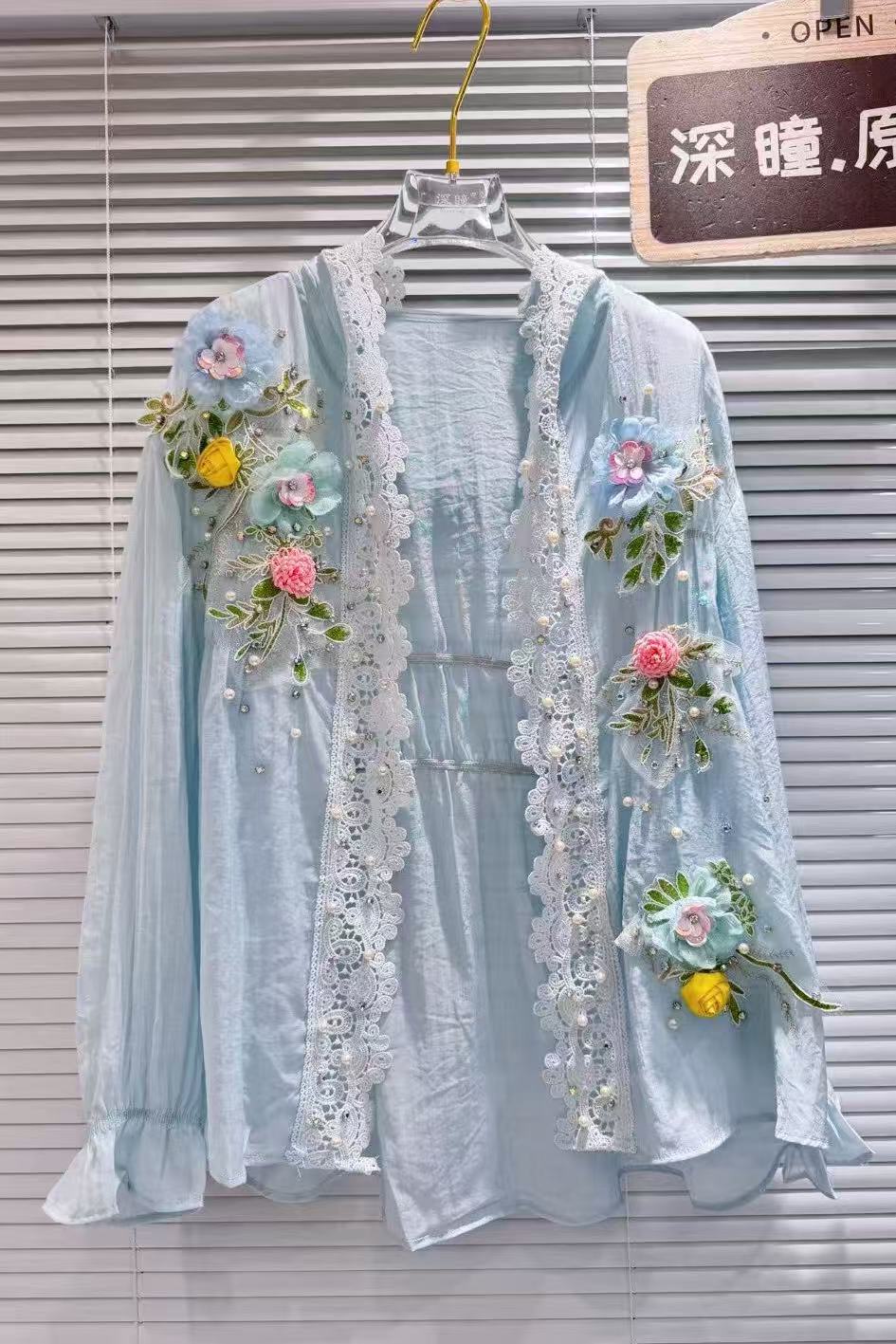 Breathable Cotton Blended Whit - Embroidery Cardigan 评论和价格
