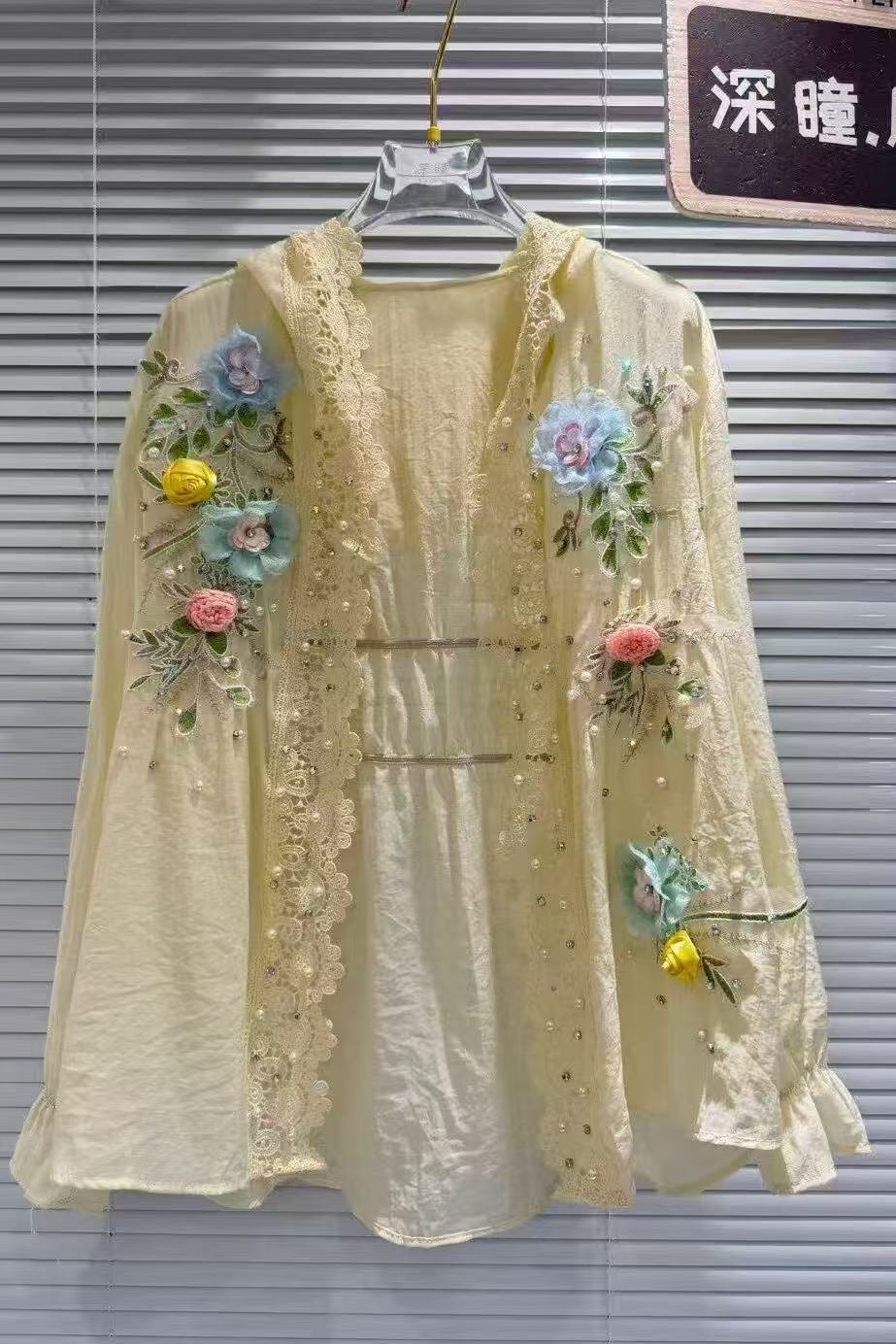 Breathable Cotton Blended Whit - Embroidery Cardigan 评论和价格