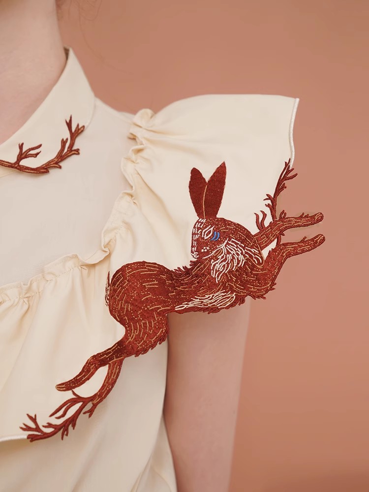 Rabbit Embroidered Shirt for W - Embroidery Rabbit 评论和价格
